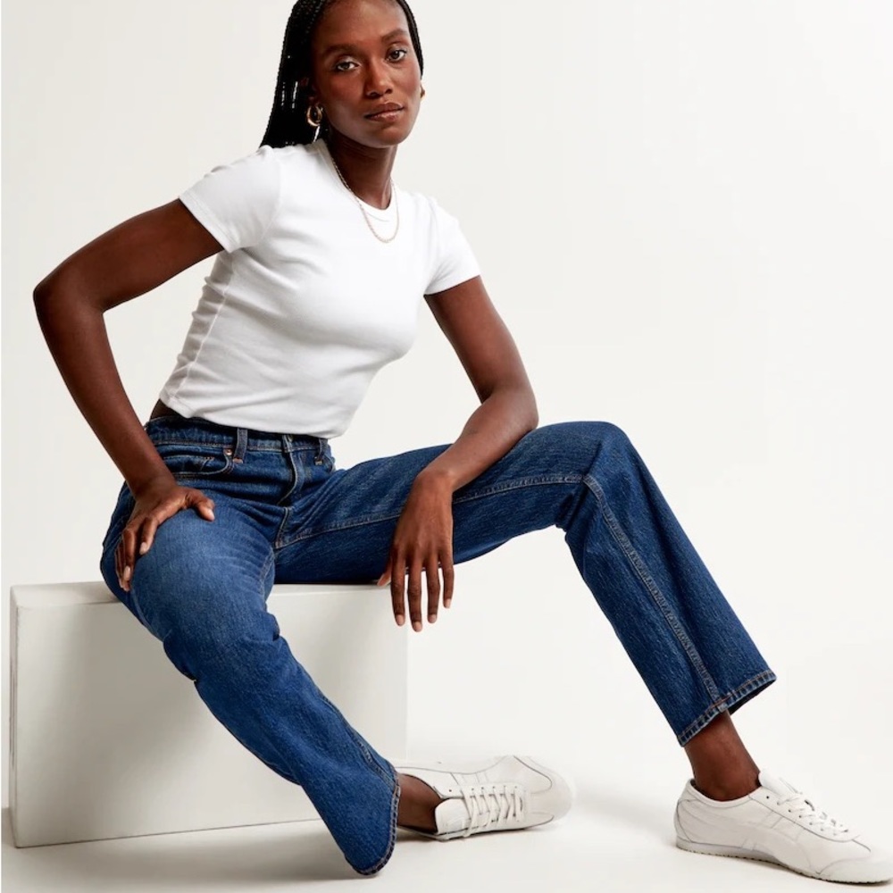 Abercrombie and Fitch low rise 16